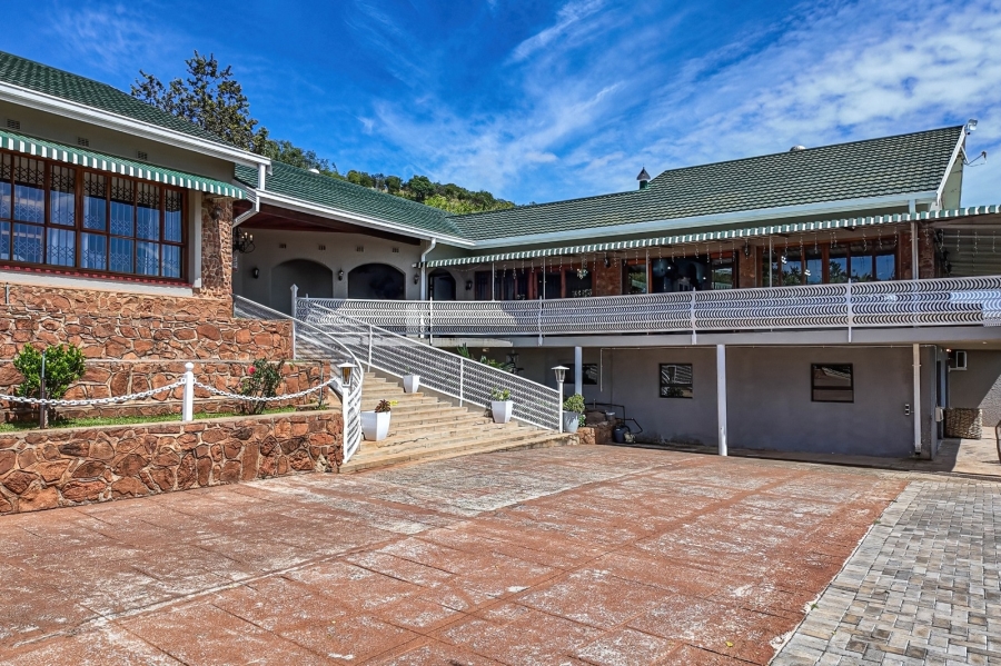 7 Bedroom Property for Sale in Waterkloof A H North West